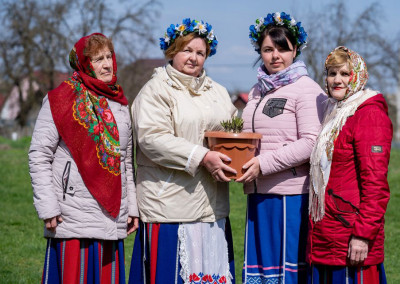 В Ветковском районе провели обряд «Хоровод сена»